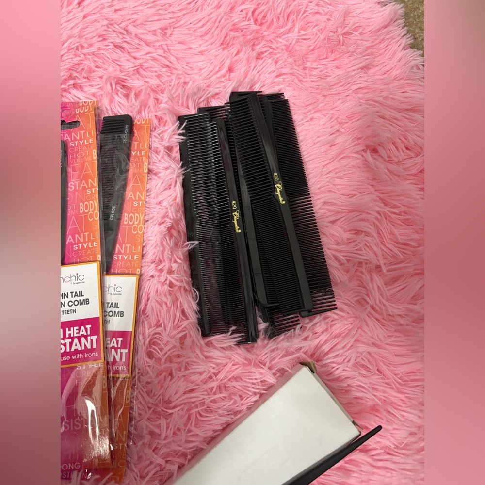 2 Hot Tools Marcel Curling Irons & Combs - Picture 4 of 7